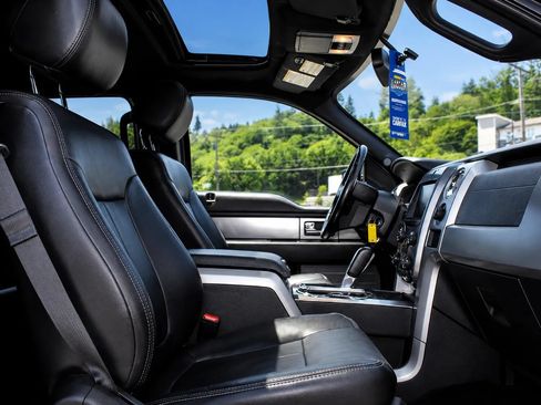 Used 2014 Ford F150 FX4 w/ Equipment Group 402A Luxury AWD/4WD image 18