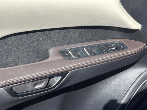 Used 2023 Lexus RX 350 w/ Accessory Package (Z1) image 17