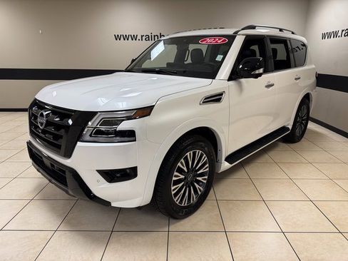 Used 2024 Nissan Armada SL w/ Midnight Edition Package image 3