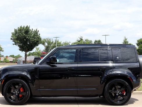 Used 2022 Land Rover Defender 110 X image 8