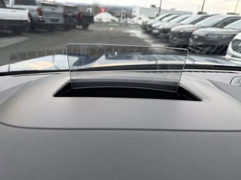 Used 2023 Ford Escape Platinum w/ Premium Technology Package image 17