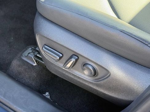 Used 2026 Toyota Grand Highlander FWD image 15