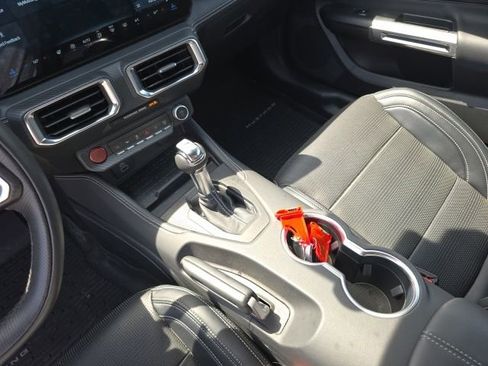 Used 2024 Ford Mustang GT Premium w/ GT Performance Package RWD image 18