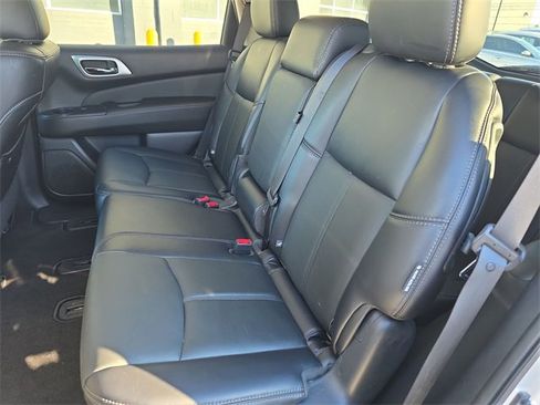 Certified 2020 Nissan Pathfinder SL image 22