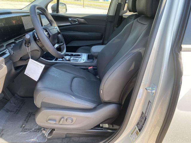 New 2027 Kia Carnival SX FWD image 11