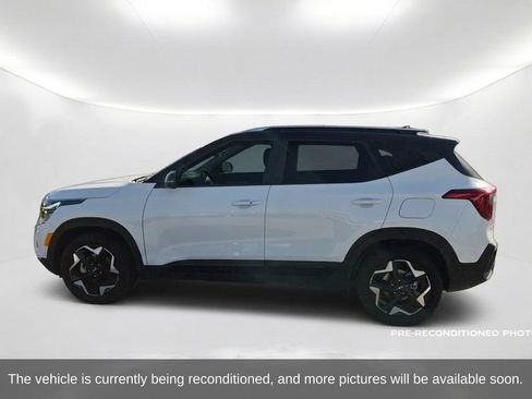 Used 2025 Kia Seltos S FWD image 9