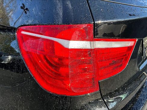 Used 2017 BMW X3 sDrive28i image 27