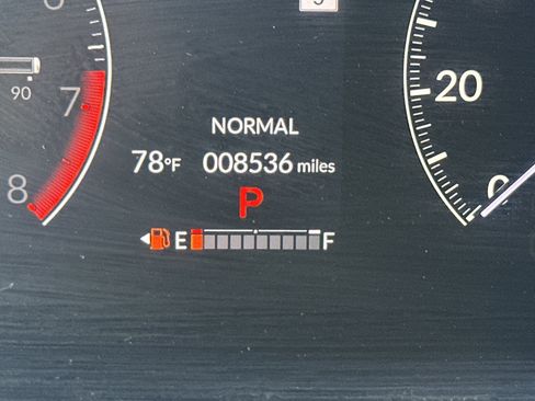 Used 2024 Honda HR-V LX image 25