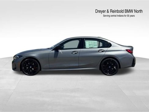 New 2026 BMW 330i xDrive Sedan w/ M Sport Package AWD/4WD image 2
