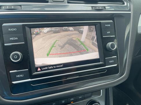 Used 2020 Volkswagen Tiguan S AWD/4WD image 12
