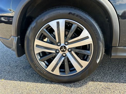 Used 2023 Mitsubishi Outlander Sport ES image 17