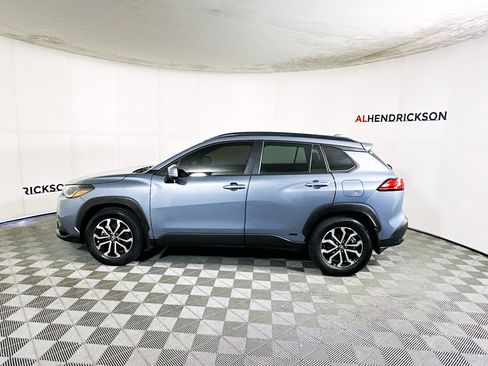 Used 2024 Toyota Corolla Cross SE image 6