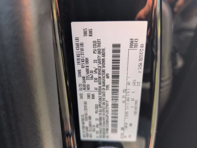 Used 2023 Ford Escape ST-Line w/ Tech Pack #1 FWD image 32
