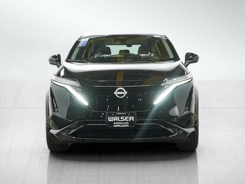 Used 2024 Nissan Ariya AWD image 8