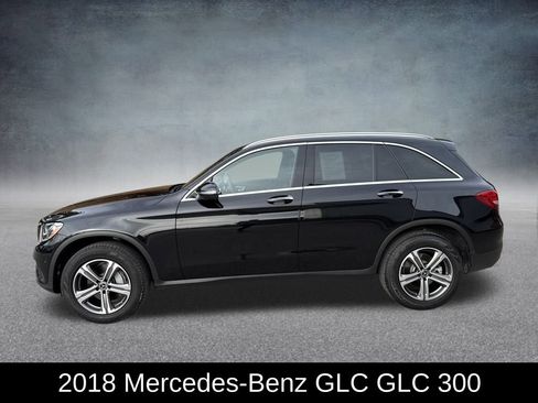 Used 2018 Mercedes-Benz GLC 300 4MATIC image 2