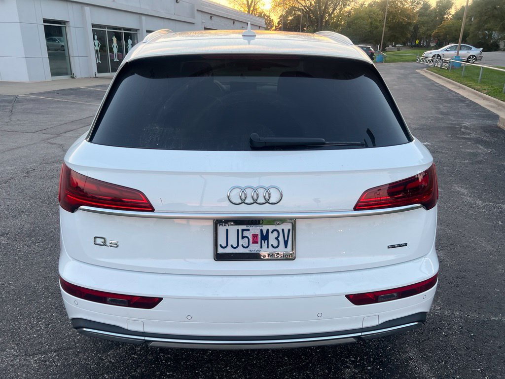 Used 2021 Audi Q5 2.0T Premium w/ Convenience Package AWD/4WD image 6
