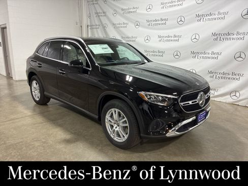 New 2026 Mercedes-Benz GLC 300 4MATIC image 1