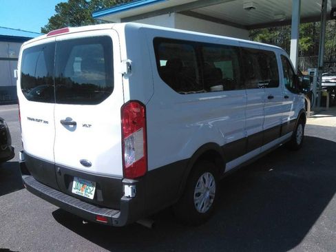 Used 2021 Ford Transit 350 XLT image 6