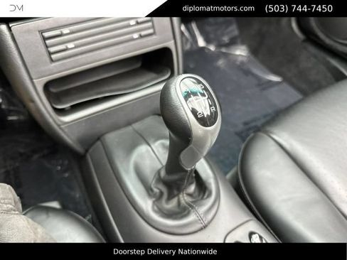 Used 2000 Porsche Boxster RWD image 2