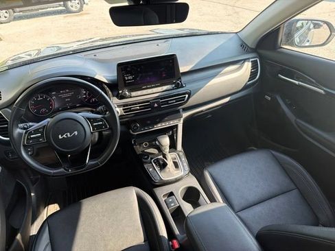 Used 2023 Kia Seltos SX AWD/4WD image 19