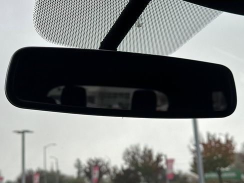 Used 2017 Ford Explorer Sport image 26