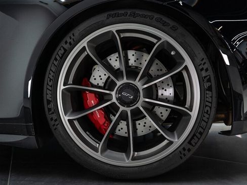 Used 2015 Porsche 911 GT3 RWD image 92