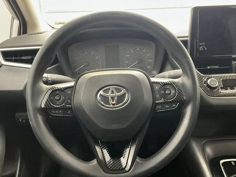 Used 2023 Toyota Corolla LE FWD image 8