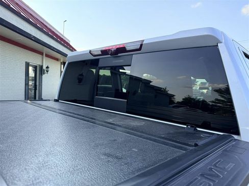 Used 2020 GMC Sierra 1500 Denali w/ Denali Ultimate Package AWD/4WD image 10