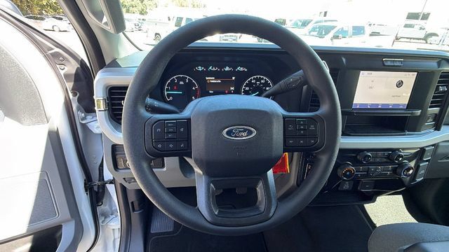 New 2026 Ford F250 XLT w/ FX4 Off-Road Package AWD/4WD image 27