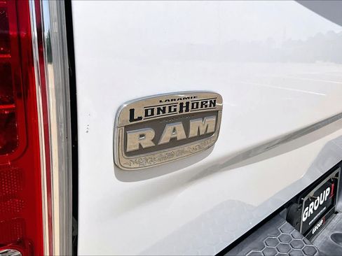 Used 2015 RAM 1500 Laramie Longhorn w/ Convenience Group AWD/4WD image 31