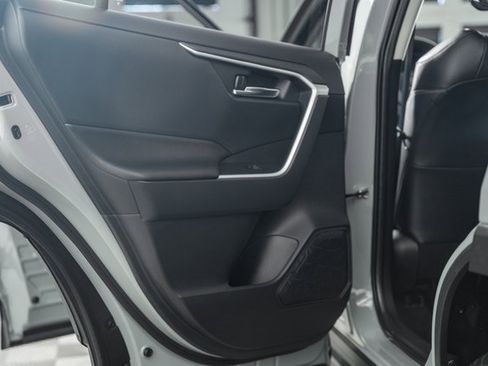 Certified 2022 Toyota RAV4 XLE Premium image 39