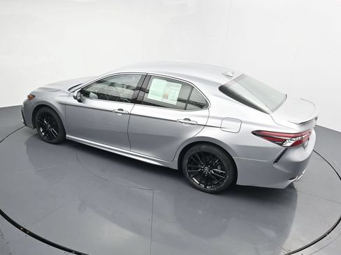 Used 2024 Toyota Camry XSE FWD image 27