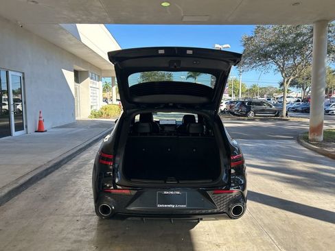 Used 2024 Genesis GV70 2.5T w/ Sport Prestige Package image 33