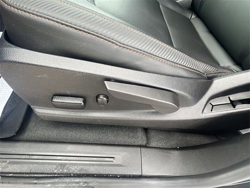 Used 2022 GMC Canyon AT4 image 22