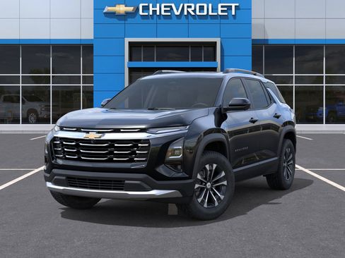 New 2026 Chevrolet Equinox LT w/ Safety and Technology Package image 6