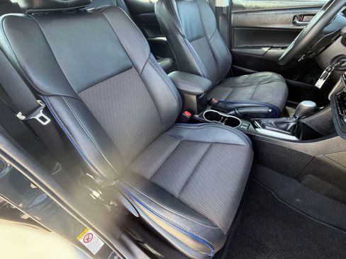 Used 2019 Toyota Corolla SE image 20