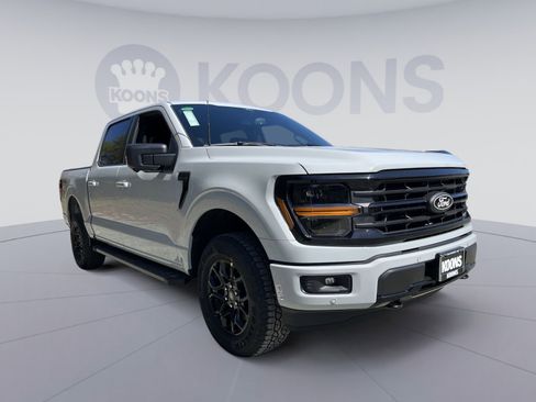 New 2026 Ford F150 XLT w/ Equipment Group 302A MID AWD/4WD image 10