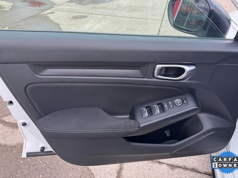 Used 2022 Honda Civic Sport image 10