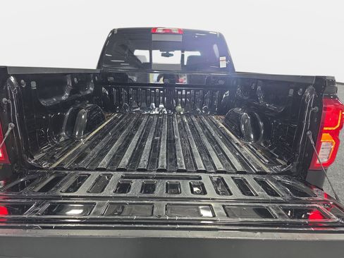 Used 2018 Chevrolet Silverado 1500 LTZ w/ Sport Package AWD/4WD image 12