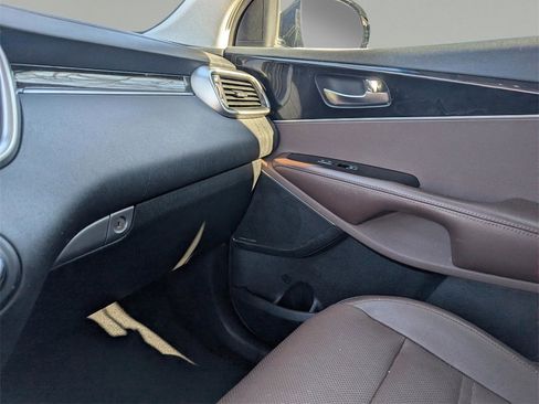 Used 2019 Kia Sorento SX w/ SX Touring Package image 31