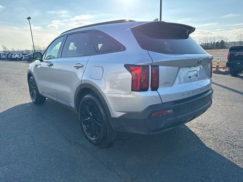 Used 2021 Kia Sorento S w/ Panoramic Sunroof Package image 18