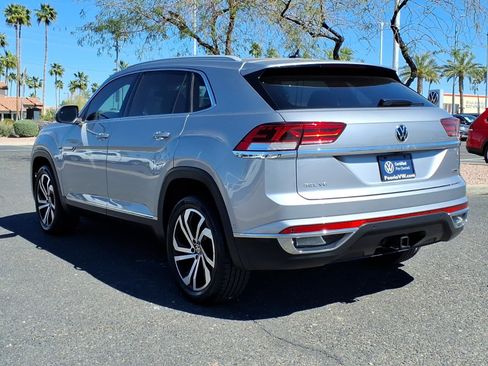 Certified 2020 Volkswagen Atlas Cross Sport SEL Premium image 5