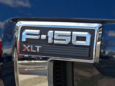 Used 2022 Ford F150 XLT w/ Equipment Group 302A High image 30