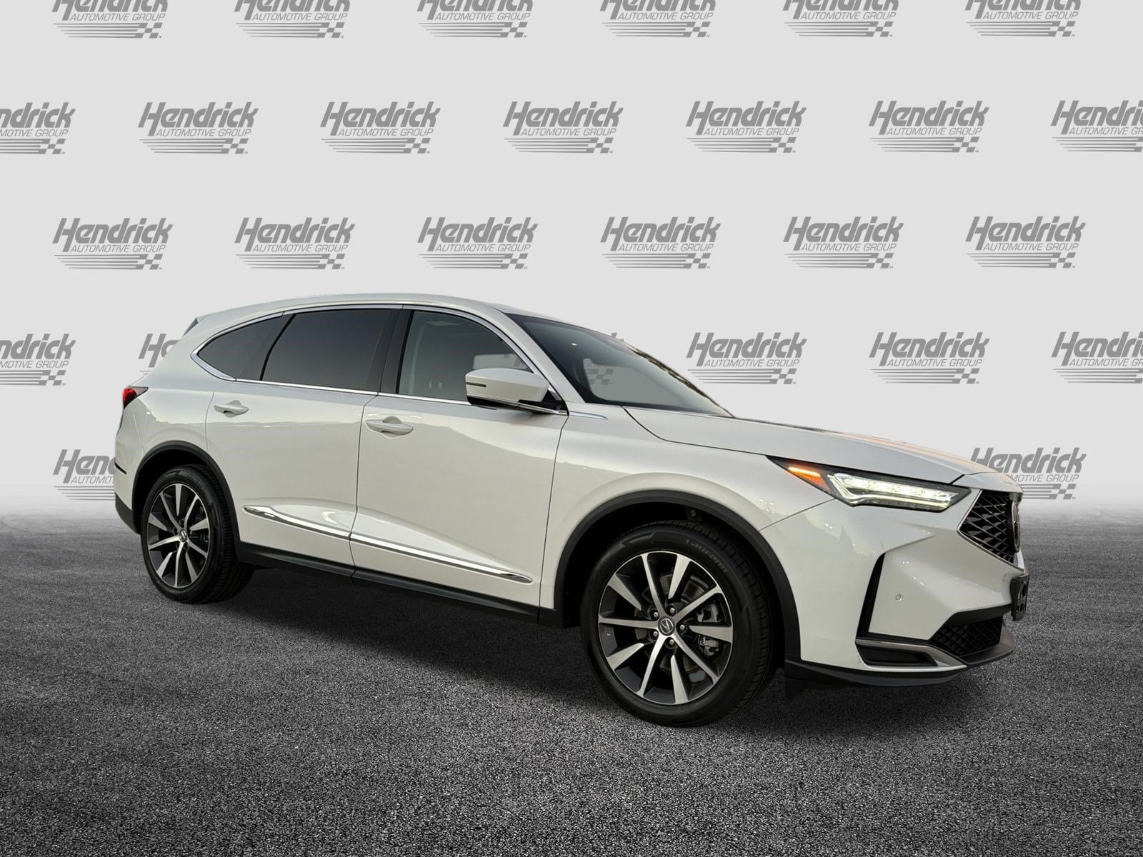 Certified 2025 Acura MDX w/ Technology Package AWD/4WD image 2