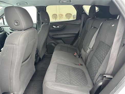 Used 2020 Chevrolet Blazer LT image 23
