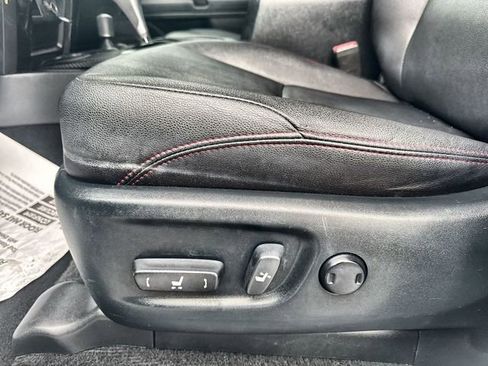 Used 2018 Toyota 4Runner TRD Off-Road Premium image 20