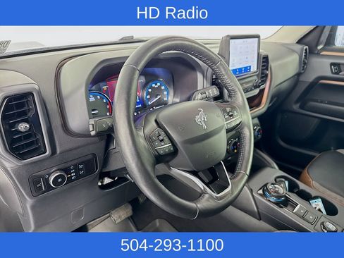Used 2023 Ford Bronco Sport Outer Banks w/ Tech Package AWD/4WD image 11