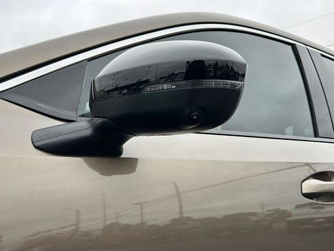 New 2026 Nissan Kicks SR image 10