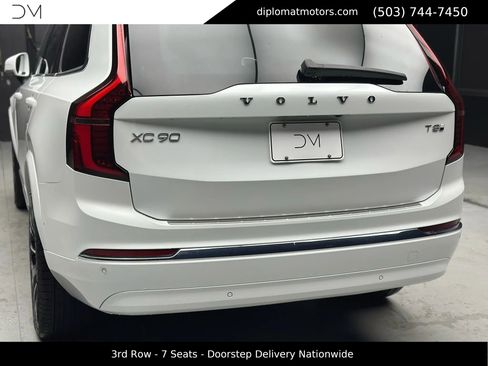 Used 2025 Volvo XC90 T8 Ultra w/ Protection Package Premier image 15