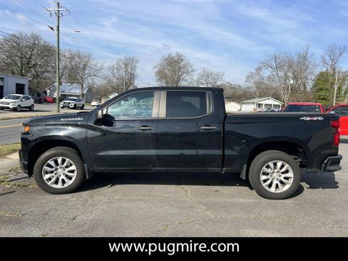 Used 2020 Chevrolet Silverado 1500 Custom w/ Custom Convenience Package image 4